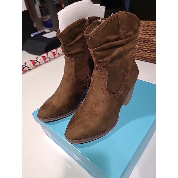 Dominique Nicole Ankle Boots Dark Brown Womens Size 7.5M NWB - Picture 3 of 8